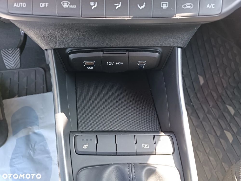 Hyundai i20 1.2 Modern - 16
