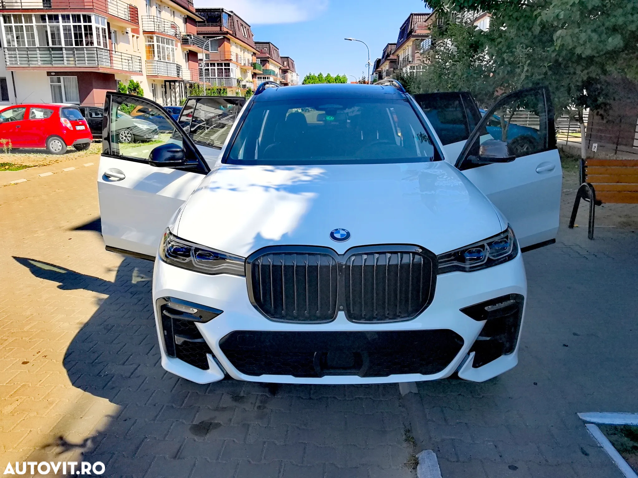 BMW X7 M50i - 12