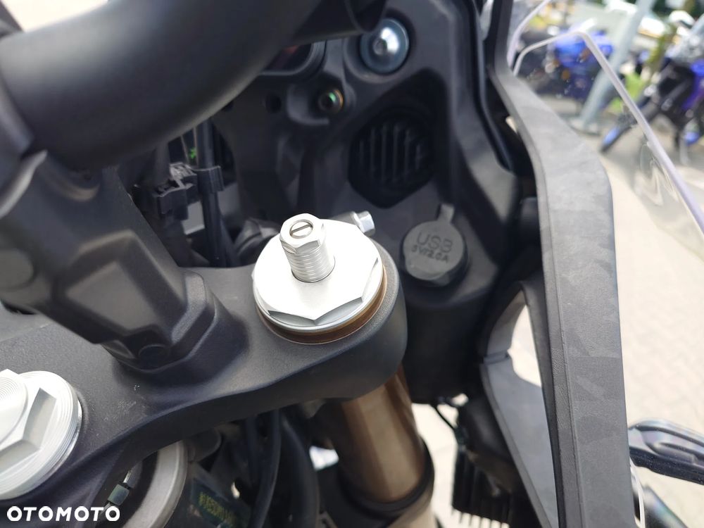 Yamaha Tenere - 16