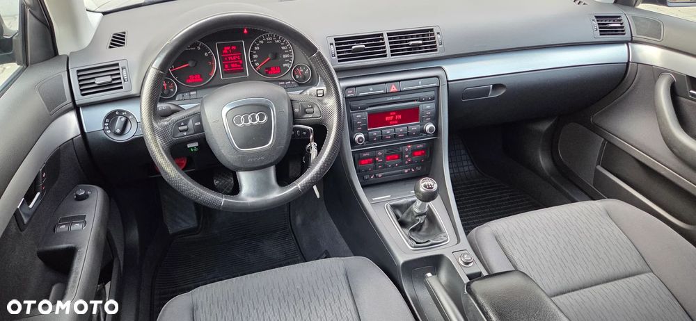 Audi A4 Avant - 20