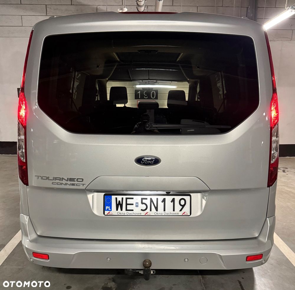 Ford Tourneo Connect Grand - 9