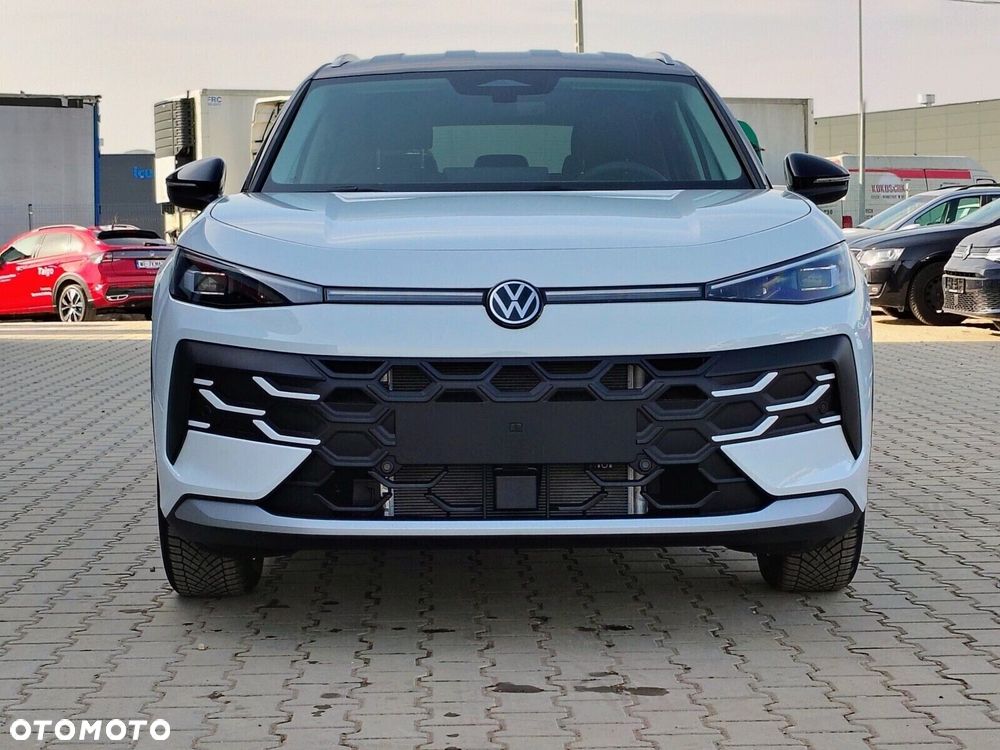 Volkswagen T-Roc - 3
