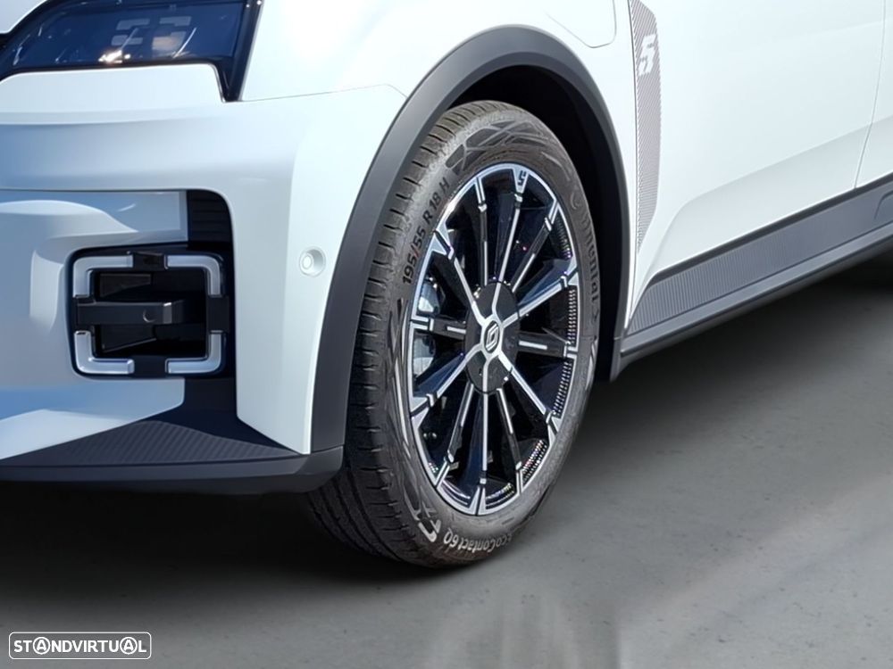 Renault 5 E-Tech 40 kWh Techno Autonomia Urbana - 4