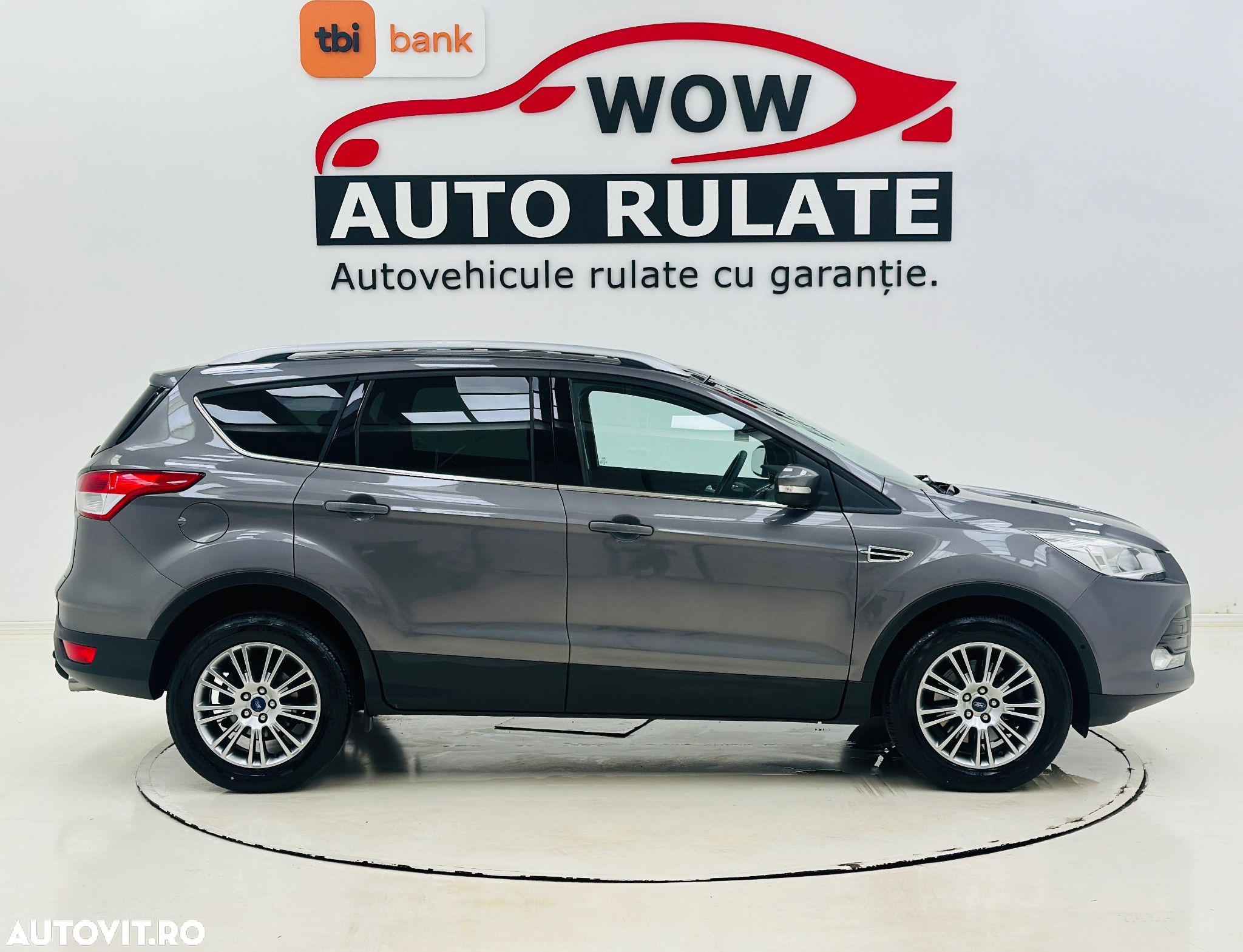 Ford Kuga - 12
