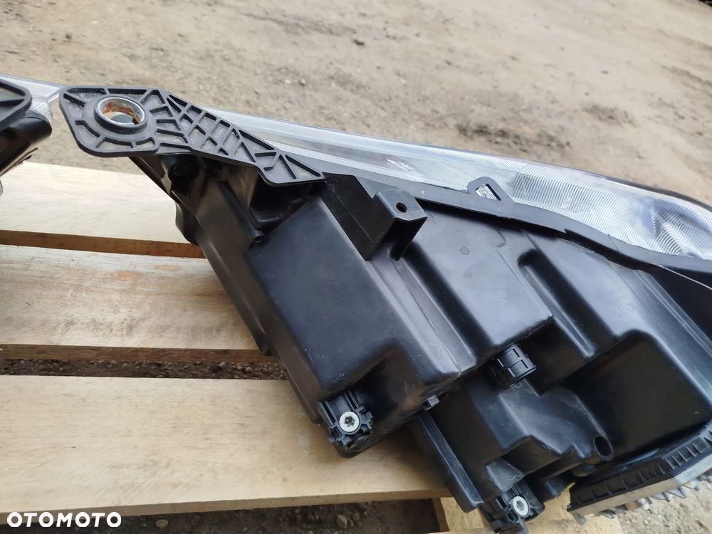 Lampa MASERATI GHIBLI przód/przednia prawa lewa Mazowieckie - 9