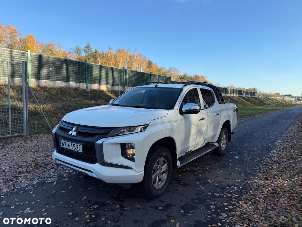 Mitsubishi L200 2.2 d DC Invite - 1