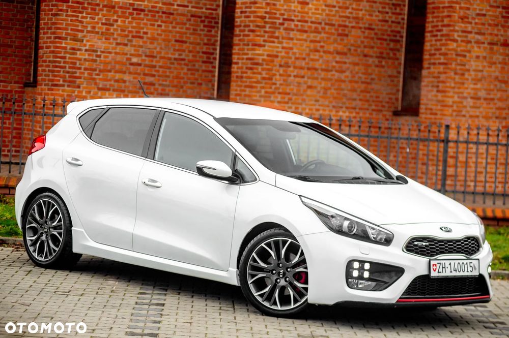 Kia Ceed 1.6 T-GDI GT-Challenge - 3