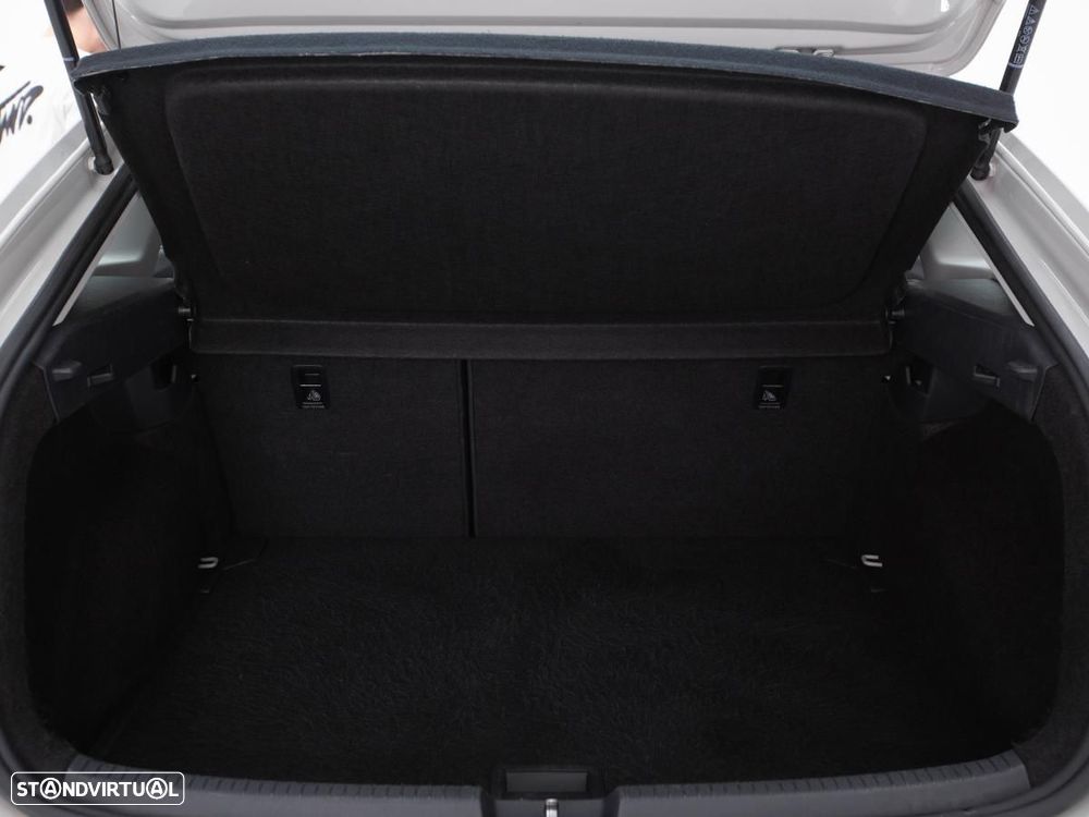 VW Taigo 1.0 TSI - 11