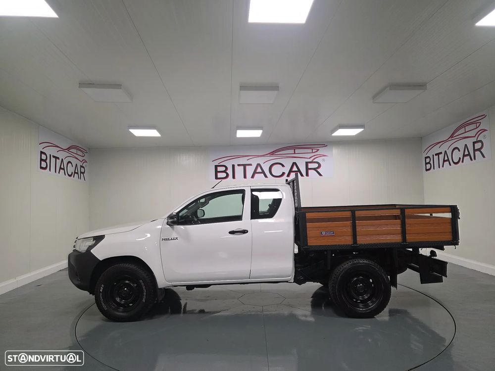 Toyota HILUX  2.4 D-4D 2WD CD - 15