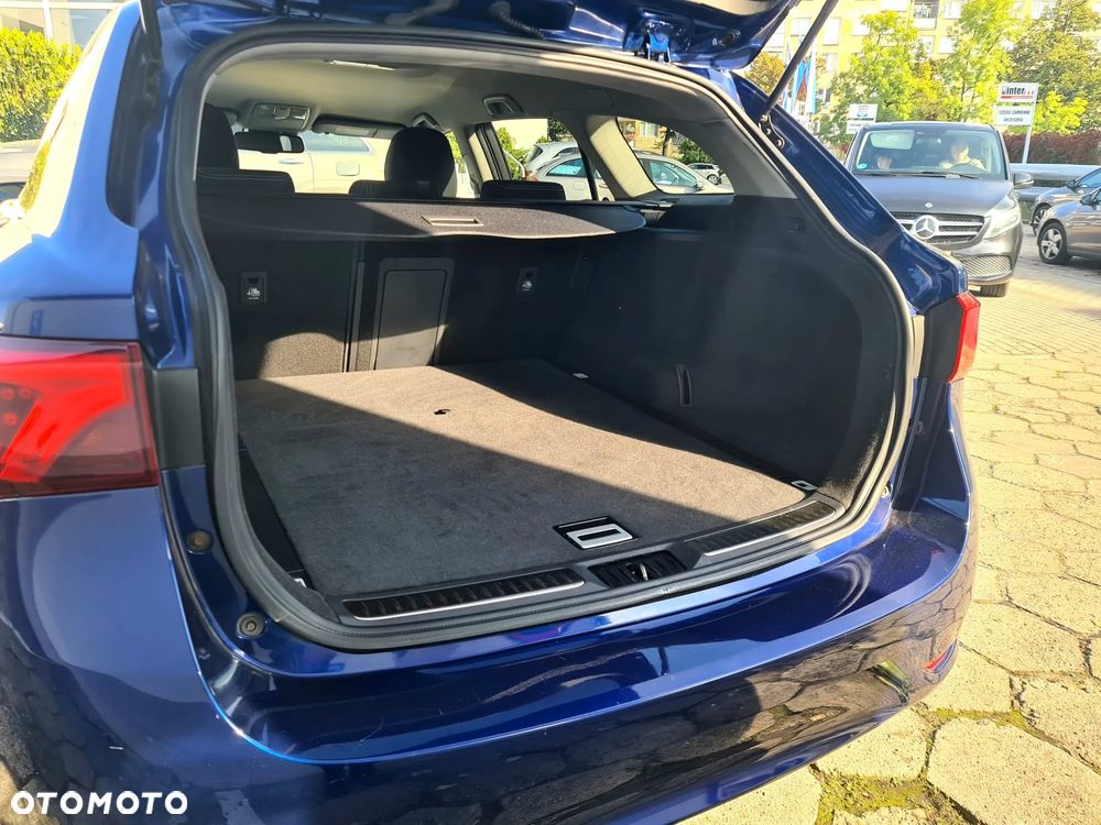 Toyota Avensis 2.0 D-4D Prestige - 14