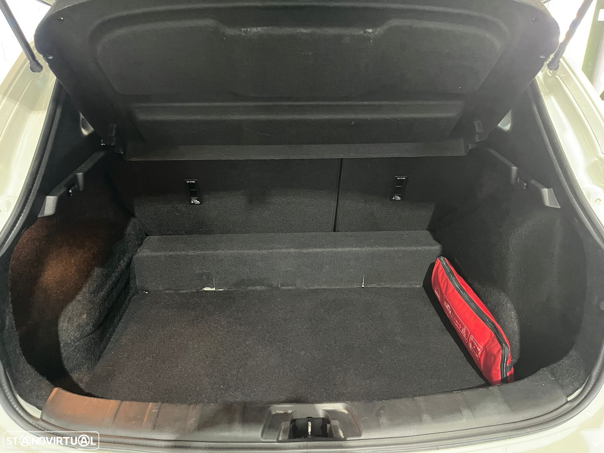 Nissan Qashqai 1.5 dCi N-Connecta - 30