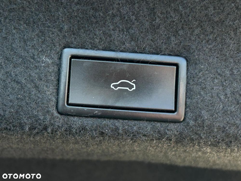 Volkswagen Passat 1.8 TSI BMT Comfortline DSG - 11