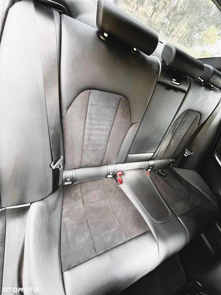 BMW Seria 3 318i M Sport - 21