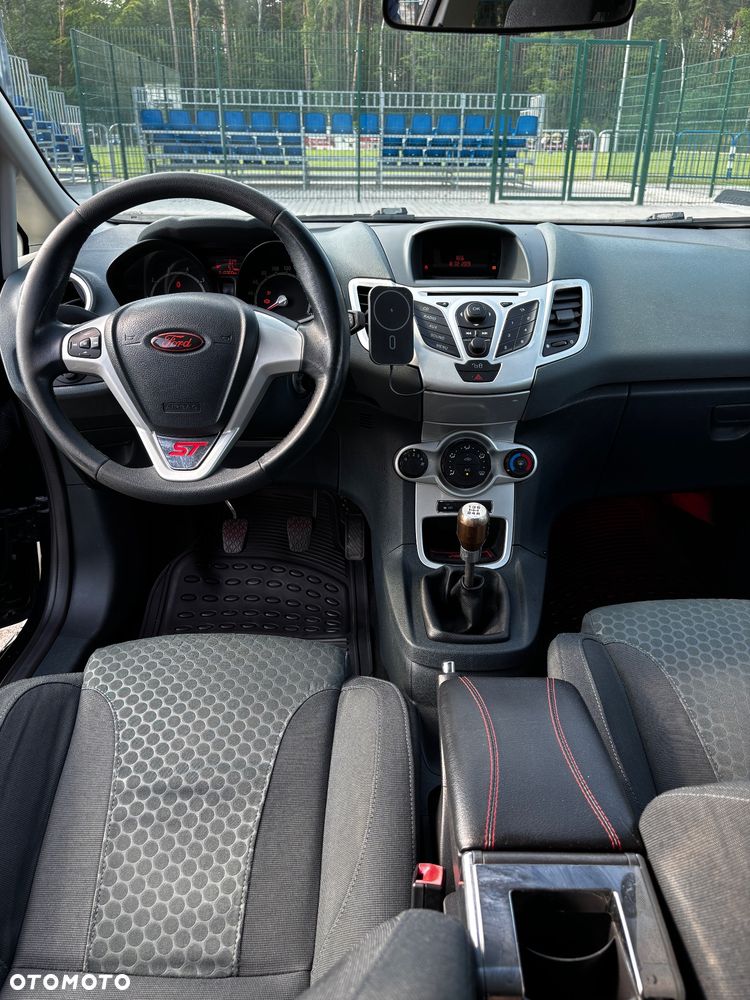 Ford Fiesta 1.6 Platinium X - 10