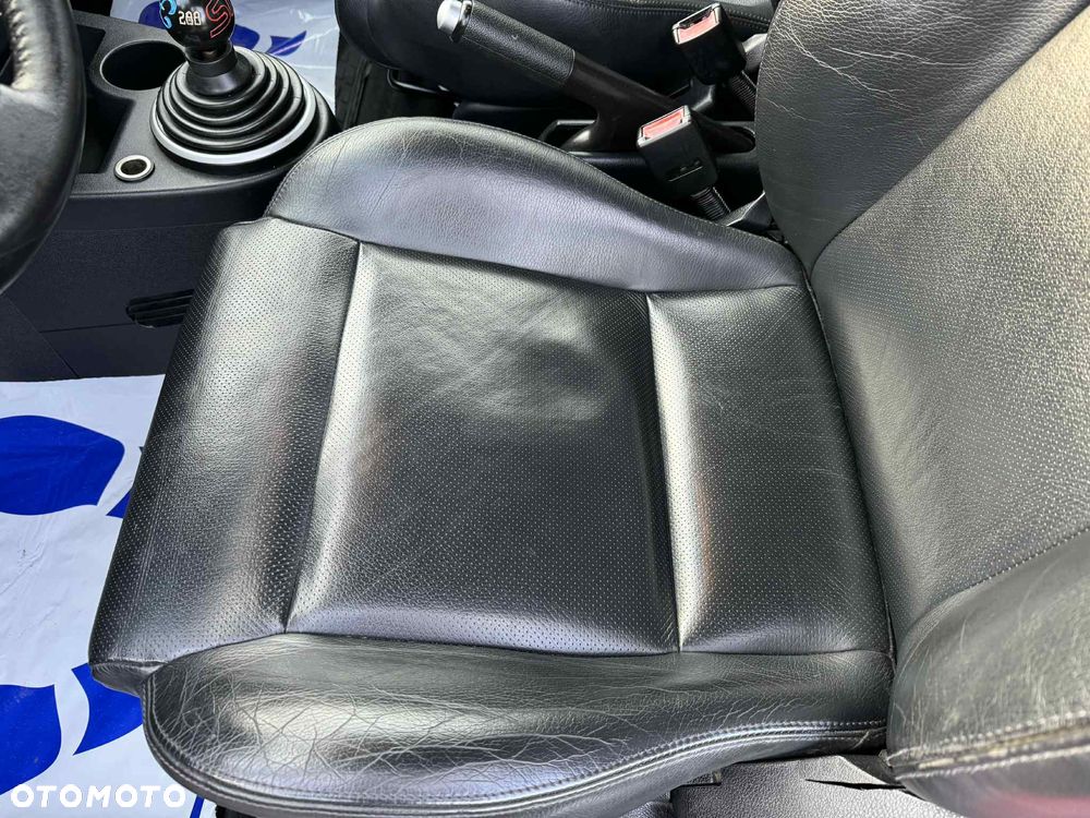 Ford Fiesta 2.0 ST - 21