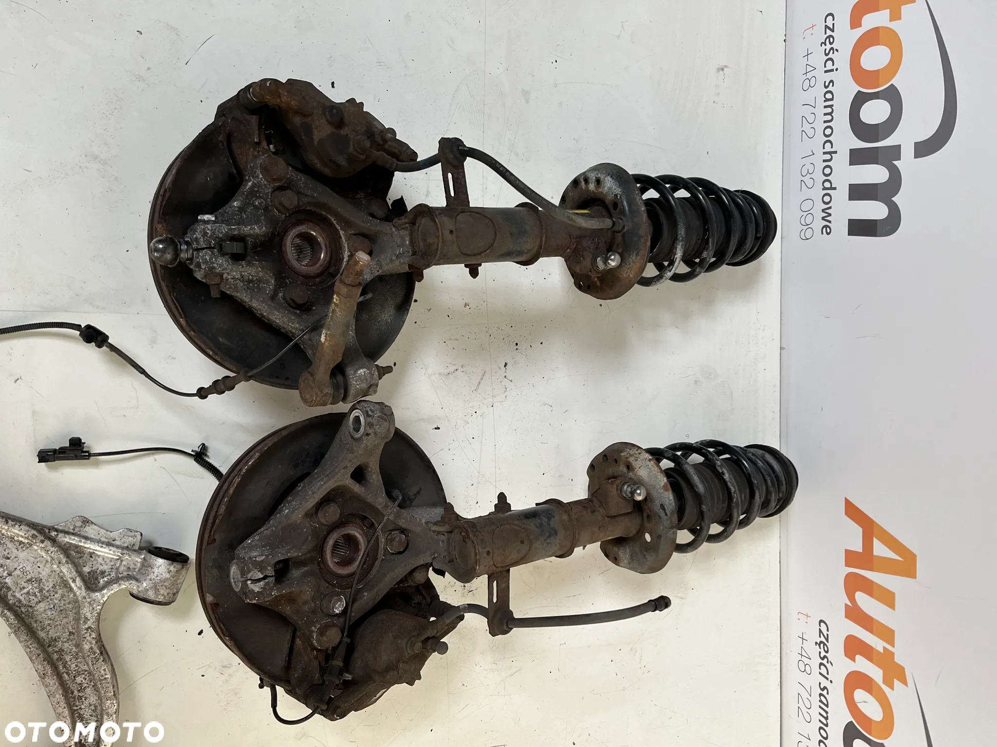 Zwrotnica mcperson Prawa Opel Zafira C 1.6 cdti  13473994 - 5