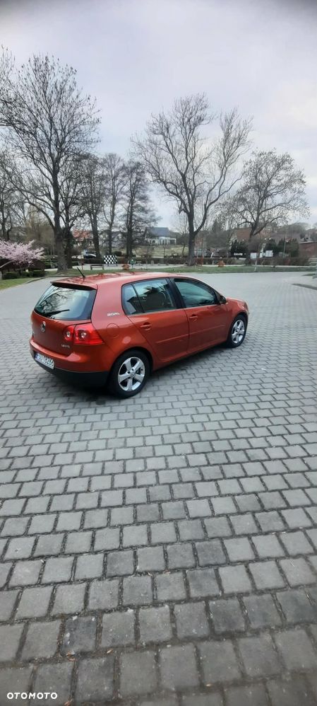 Volkswagen Golf 1.6 FSI Goal - 6