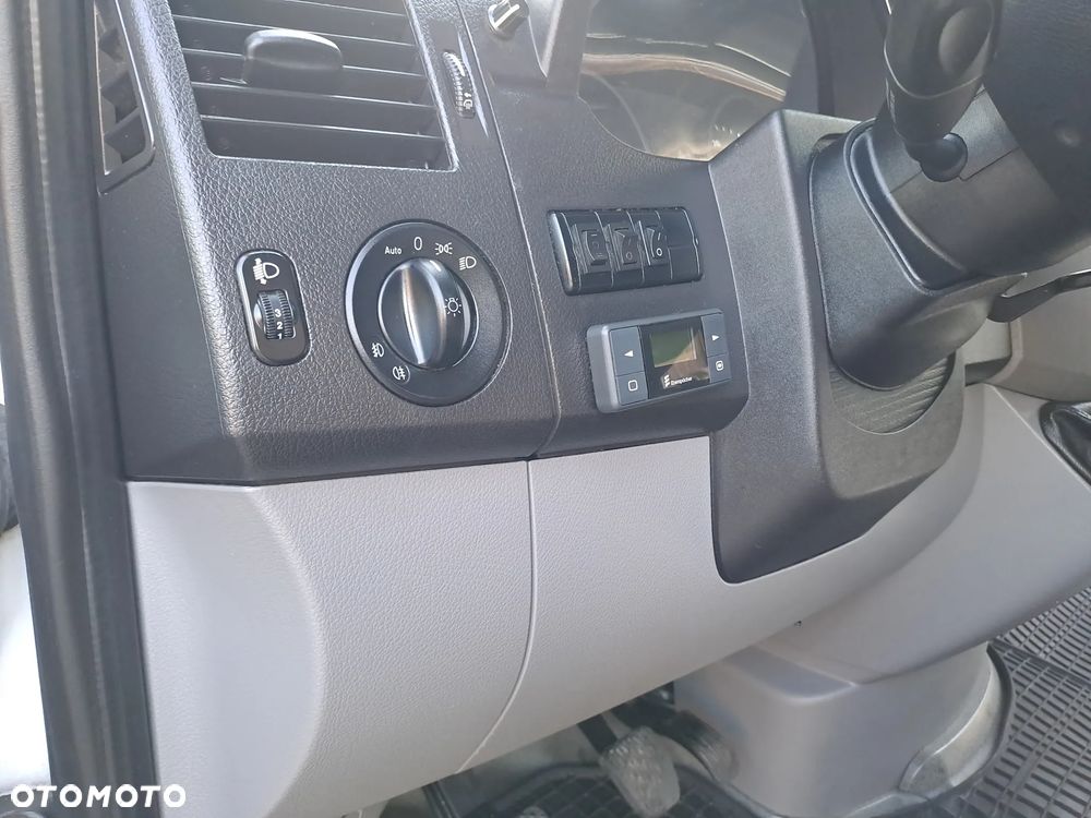 Mercedes-Benz Sprinter 519 3.0 V6 CDI MERCUS - 25