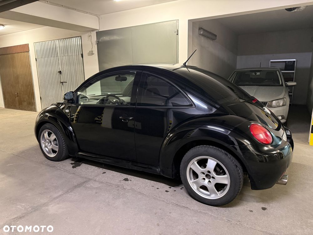 Volkswagen New Beetle 2.0 - 9