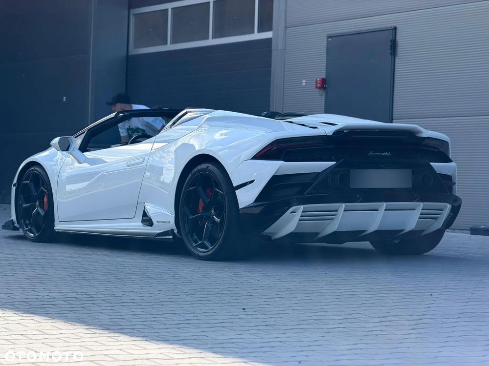 Lamborghini Huracan EVO - 12