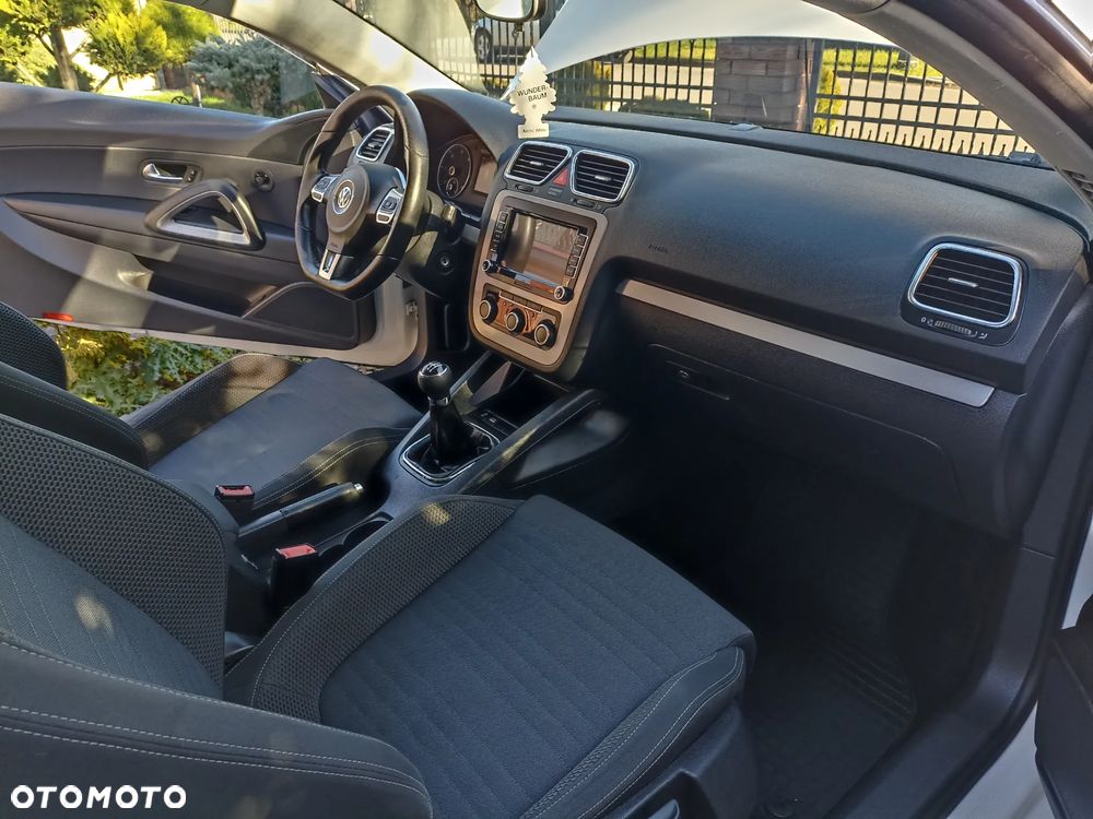Volkswagen Scirocco 2.0 TDI - 27