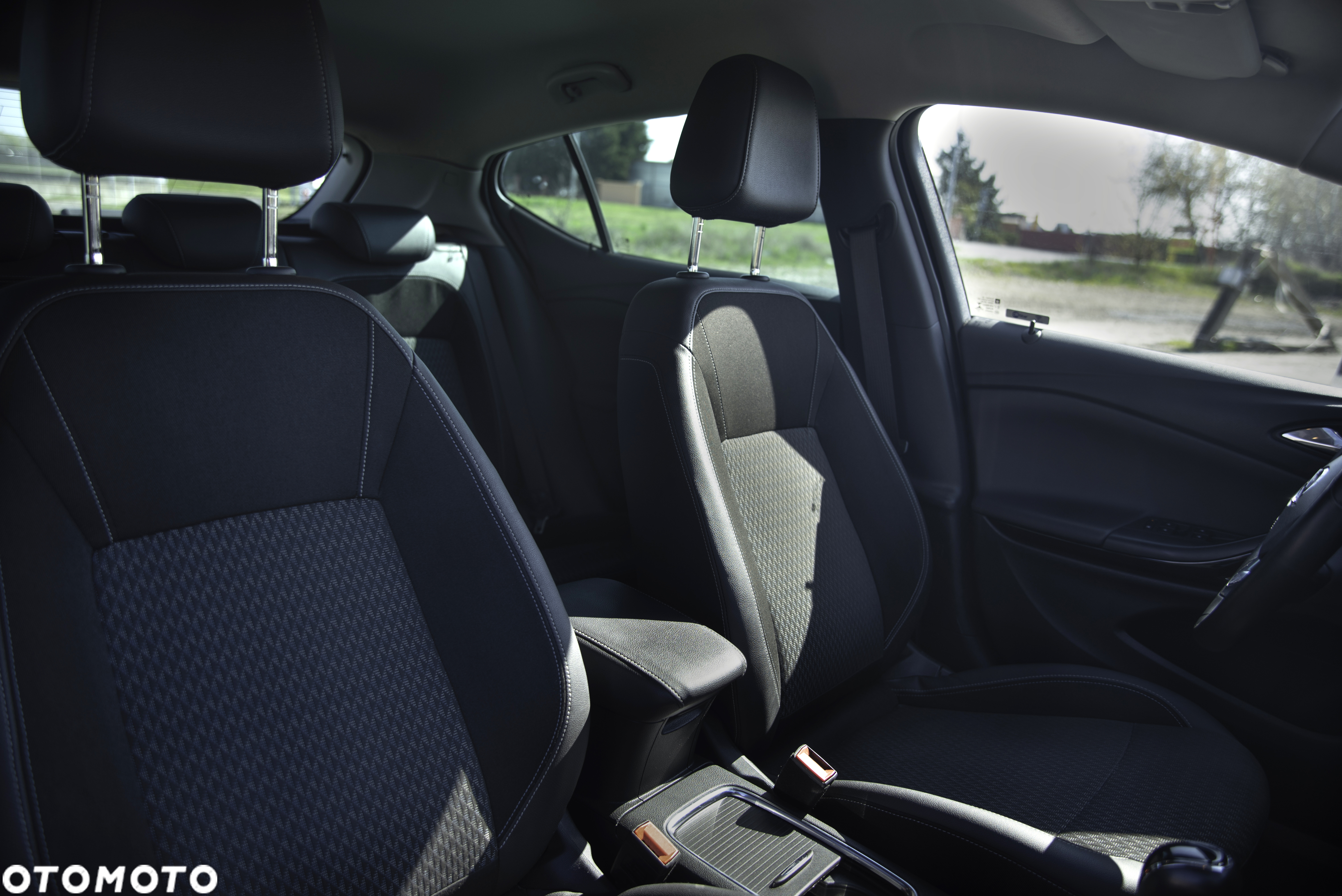 Opel Astra 1.6 D (CDTI) Automatik Innovation - 21