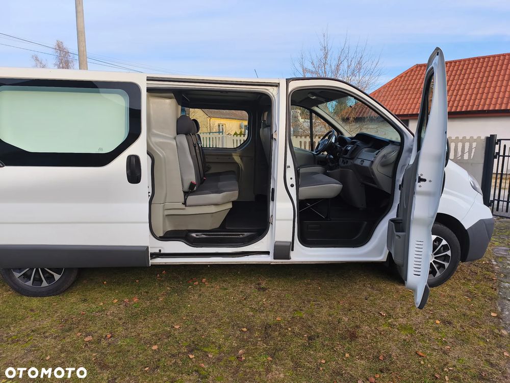 Opel VIVARO - 15