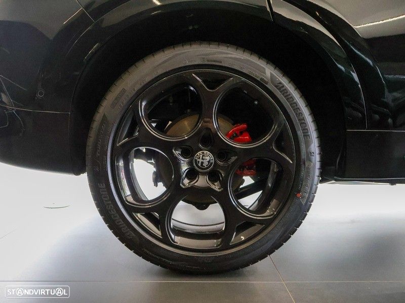 Alfa Romeo Tonale 1.5 Hybrid Veloce - 16