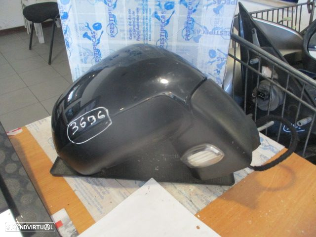 Espelho 96838708XT PEUGEOT 5008 T87 FASE 1 2010 1.6HDI 110CV 5P PRETO DRT ELETRICO 5 PINOS 8 PINOS     FICHA CORTADA - 2