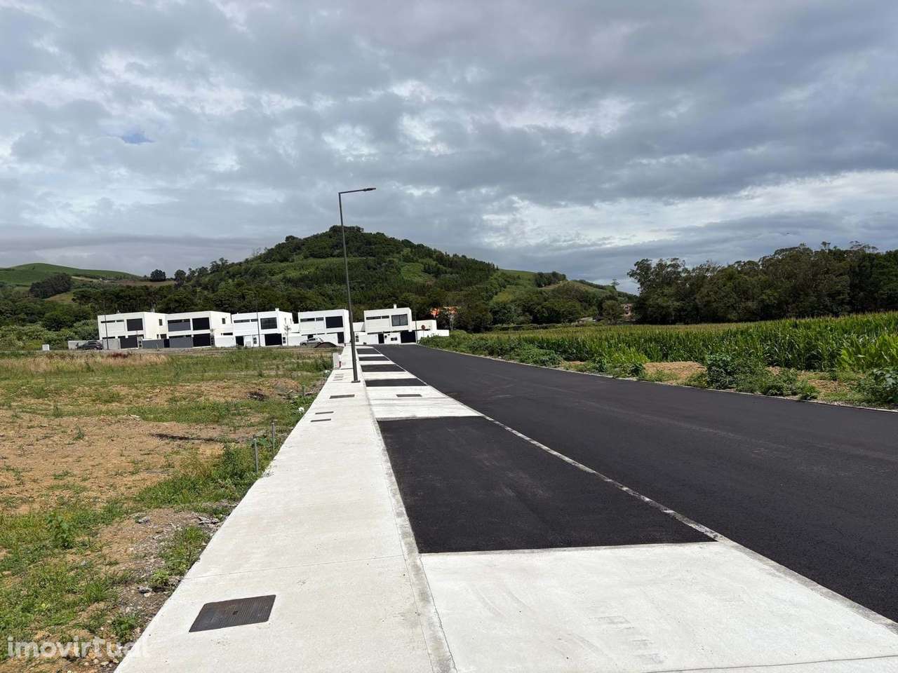 Lote para construção de moradia no Cabouco (Lagoa). - Grande imagem: 5/7