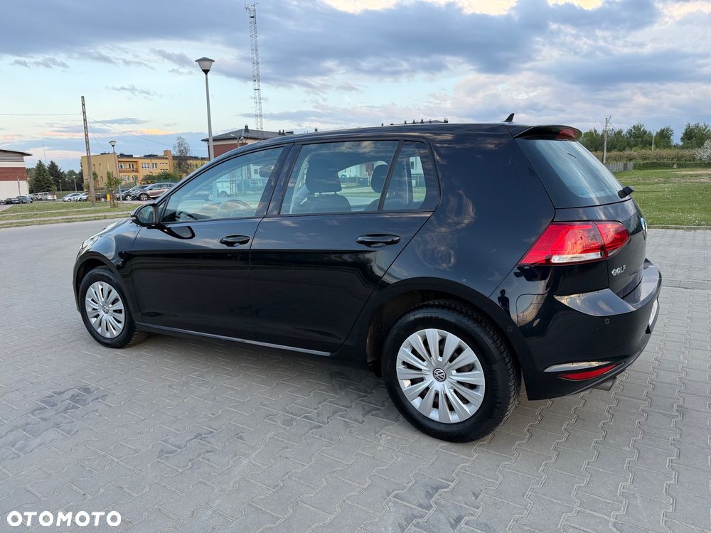 Volkswagen Golf 1.6 BlueTDI Comfortline - 10