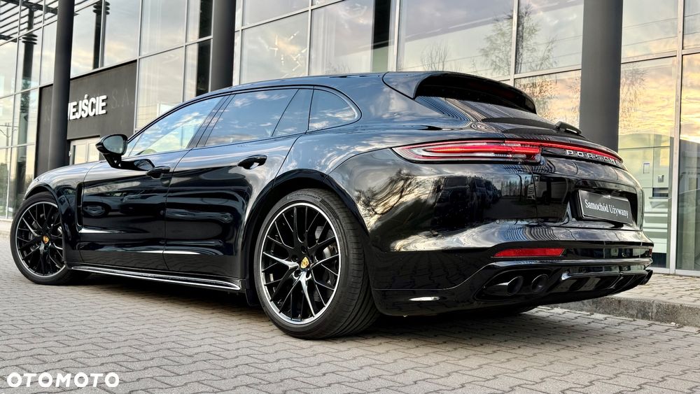 Porsche Panamera 4 GPF - 8