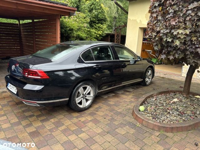 Volkswagen Passat 2.0 TDI Elegance DSG - 7