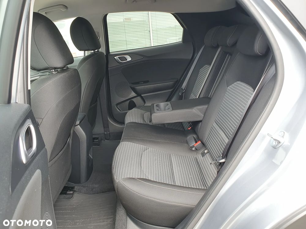 Kia XCeed 1.6 T-GDI M DCT - 27