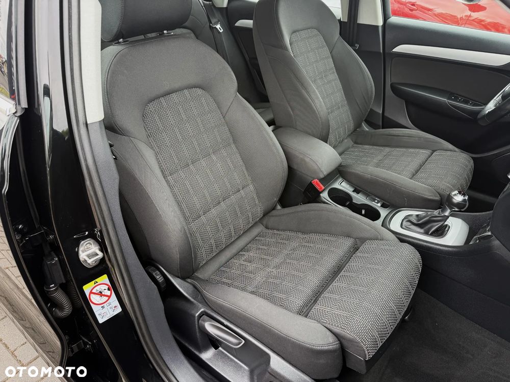 Audi Q3 2.0 TDI S tronic design - 15