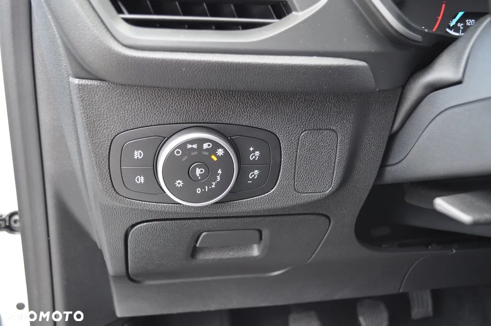 Ford Focus SW 1.5 EcoBlue Active Business - 23