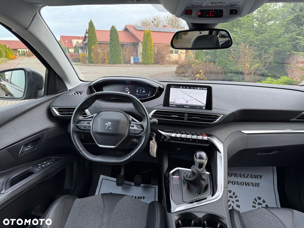 Peugeot 5008 1.5 BlueHDi Allure S&S - 31