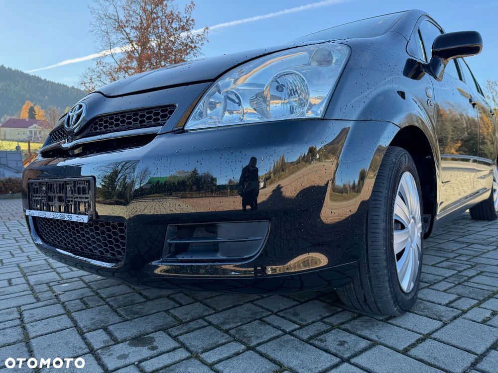 Toyota Corolla Verso 2.0 D-4D - 9