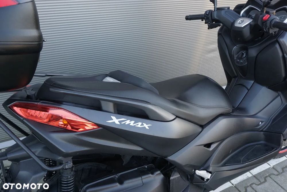 Yamaha X-max - 5