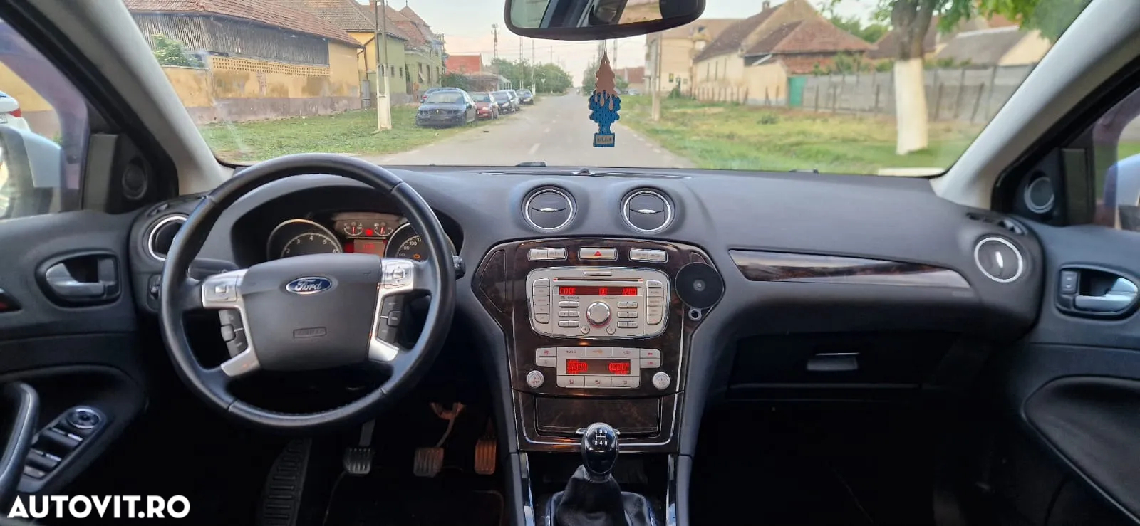 Ford Mondeo 2.0 Duratec Titanium - 8