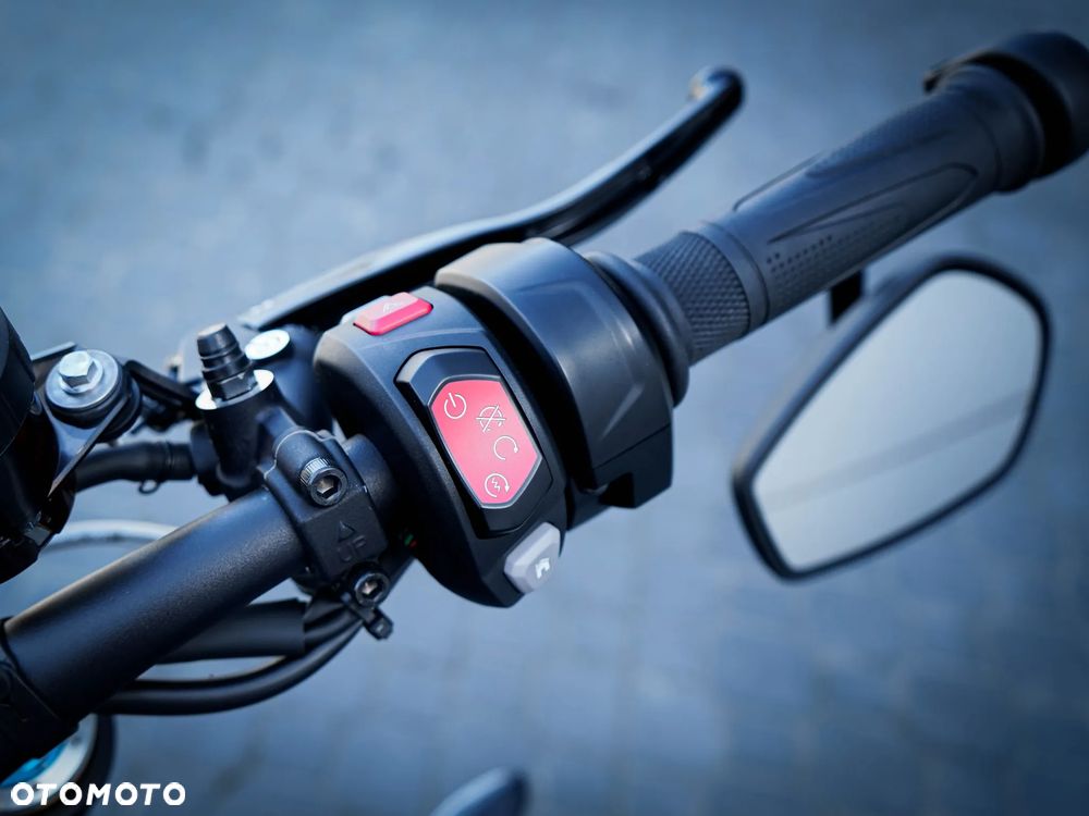 Triumph Speed Triple - 11