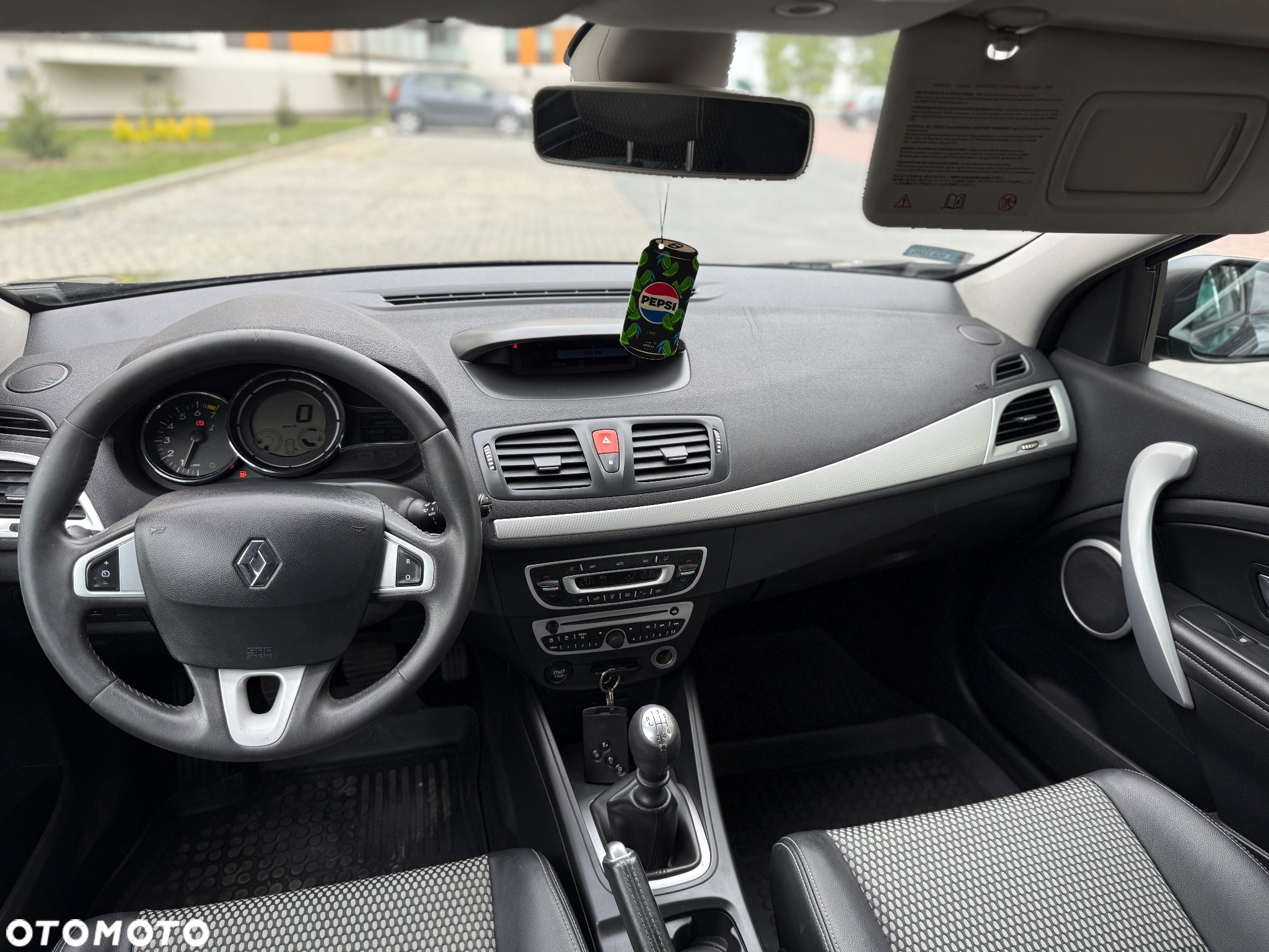 Renault Megane 1.6 16V Color Edition - 18