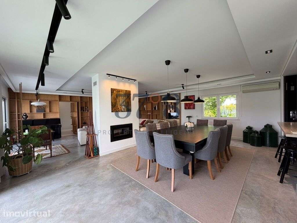 Uma vivenda de 4 quartos com piscina, num terreno de 2 hectares a 10 m - Grande imagem: 4/60