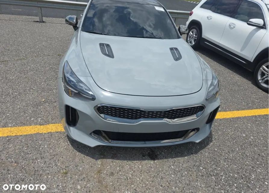 Kia Stinger 3.3 T-GDI V6 GT AWD - 2