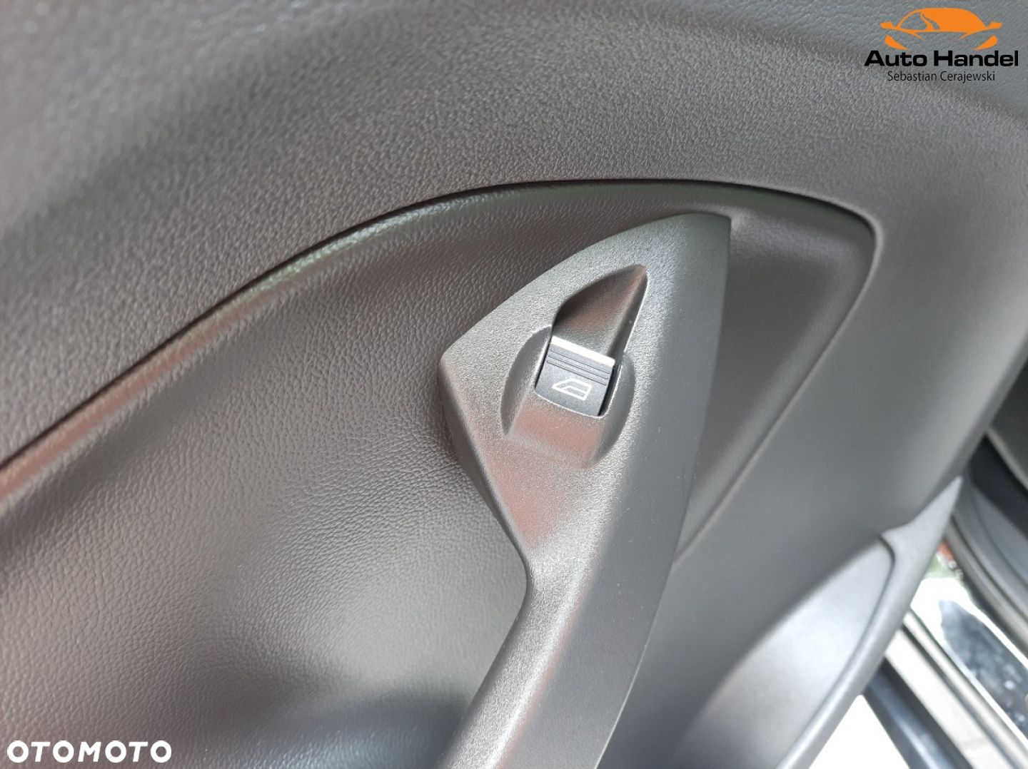 Ford Kuga - 41