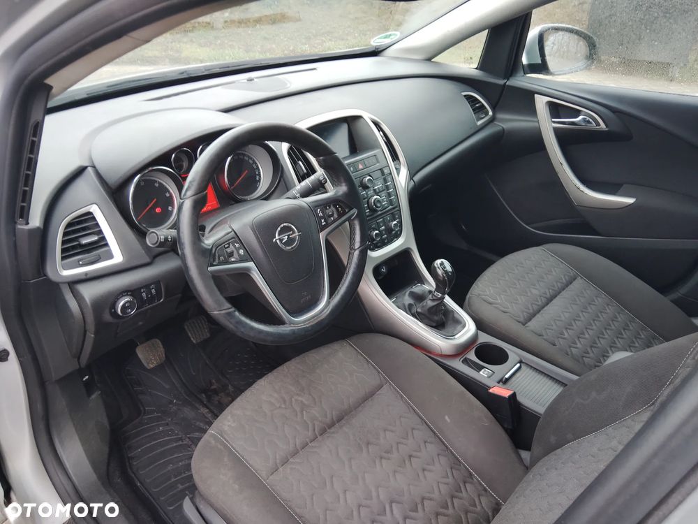 Opel Astra 2.0 CDTI DPF SportsTourer Style - 8