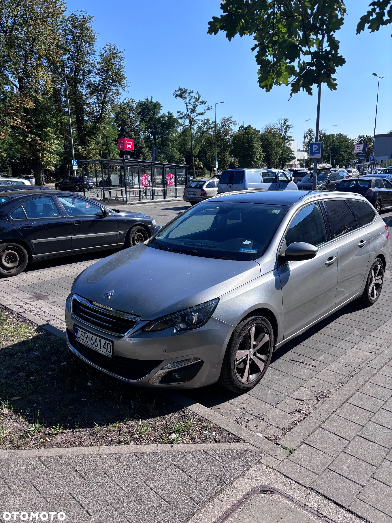 Peugeot 308 SW 1.2 PureTech Allure S&S - 3