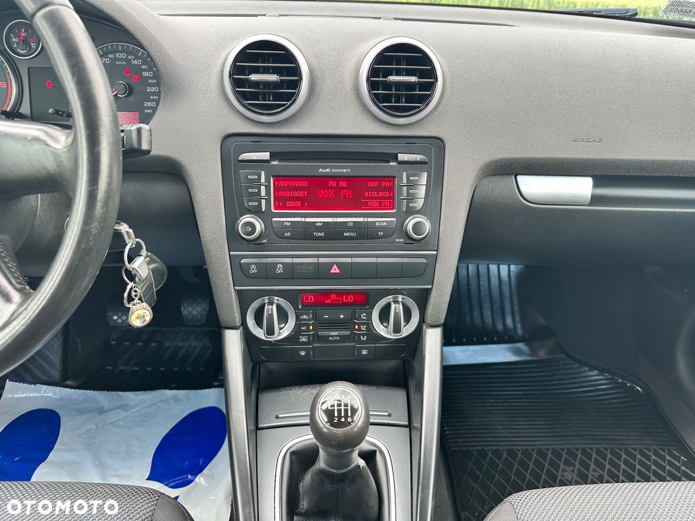 Audi A3 Sportback 2.0 TDI DPF Quattro Ambition - 11