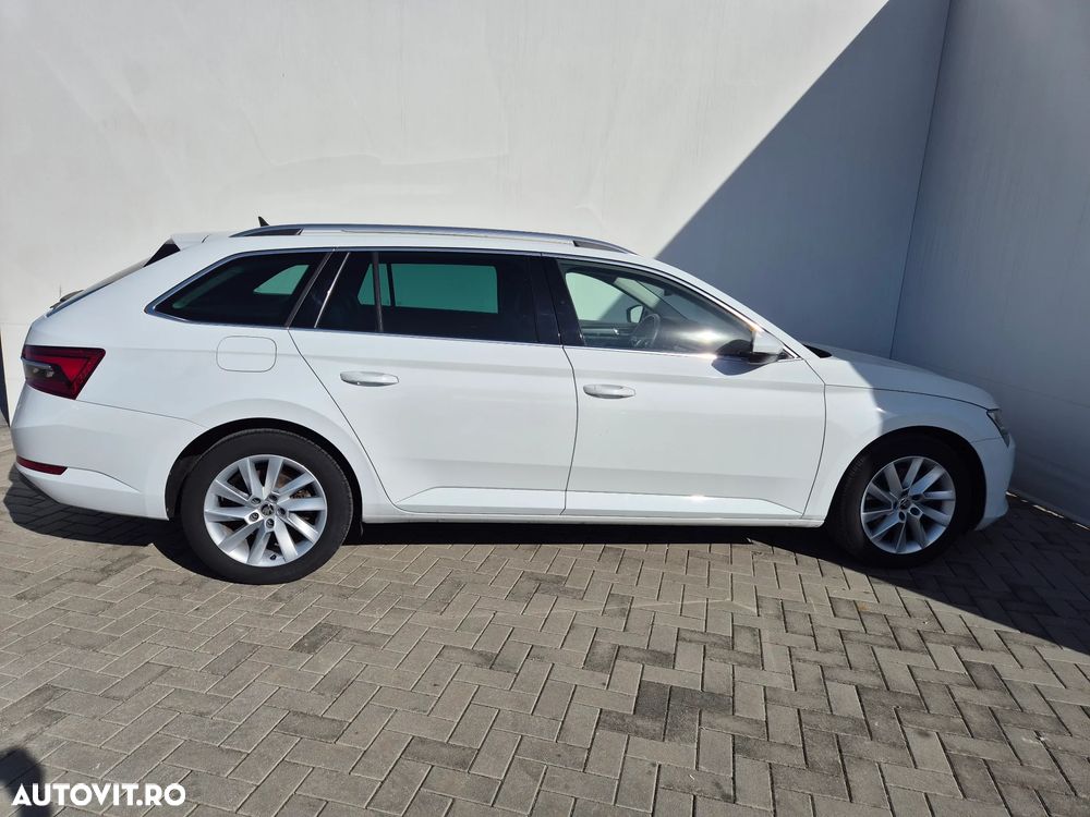 SKODA Superb 2021 — imagine 6