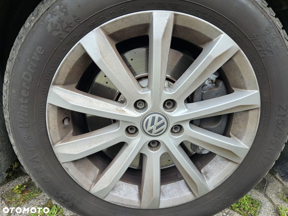 Volkswagen Passat - 37